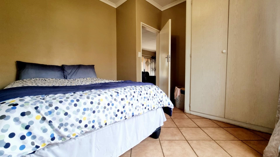 2 Bedroom Property for Sale in Mooikloof Ridge Gauteng