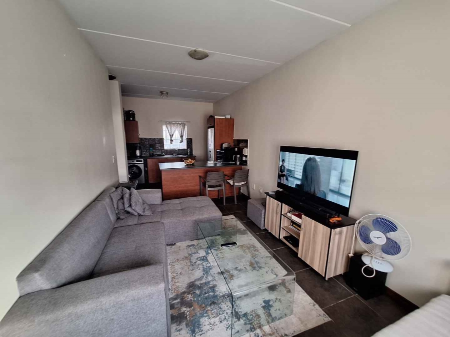 To Let 1 Bedroom Property for Rent in Sundowner Gauteng