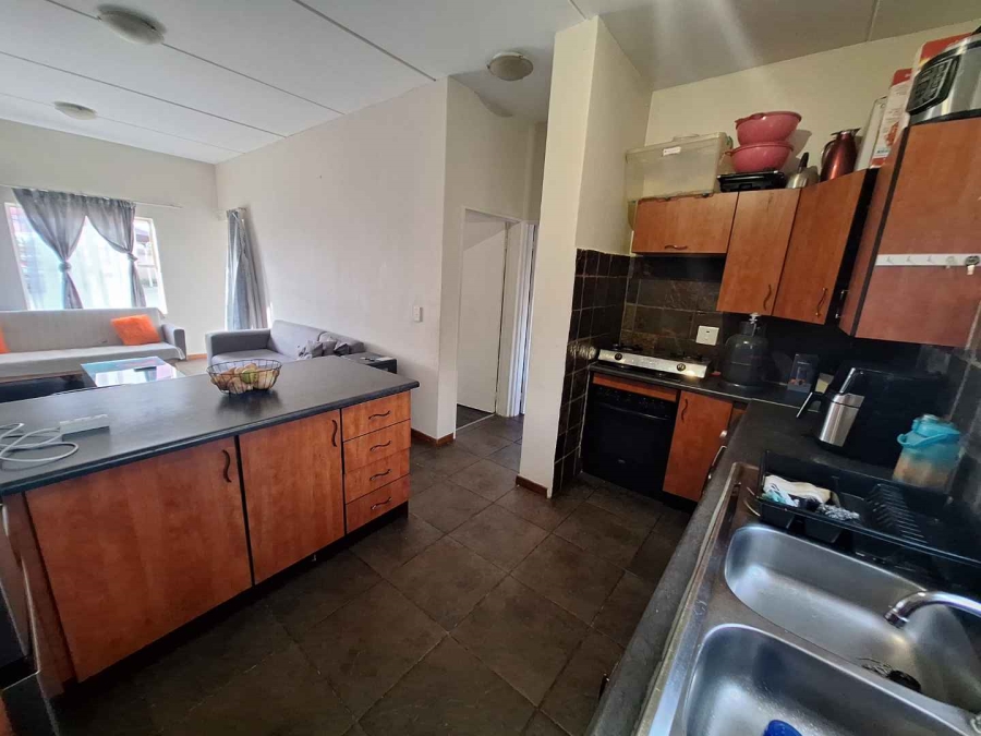 To Let 1 Bedroom Property for Rent in Sundowner Gauteng