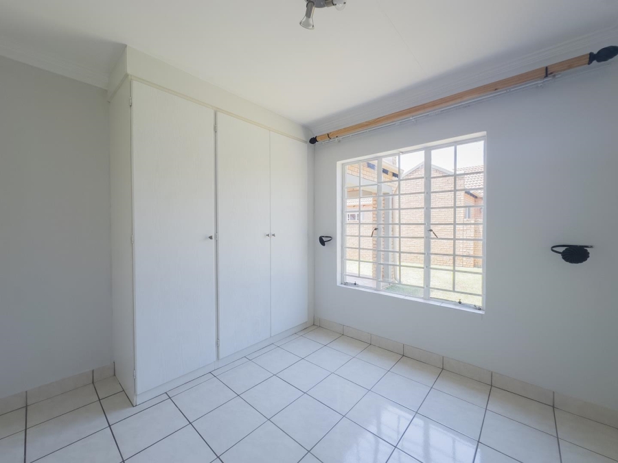 To Let 3 Bedroom Property for Rent in Equestria Gauteng