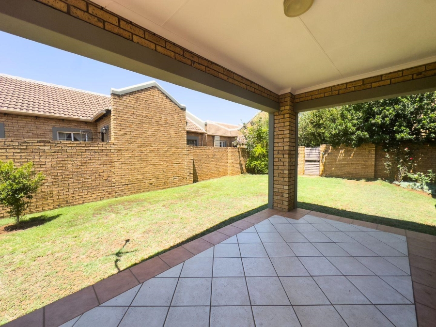 To Let 3 Bedroom Property for Rent in Equestria Gauteng