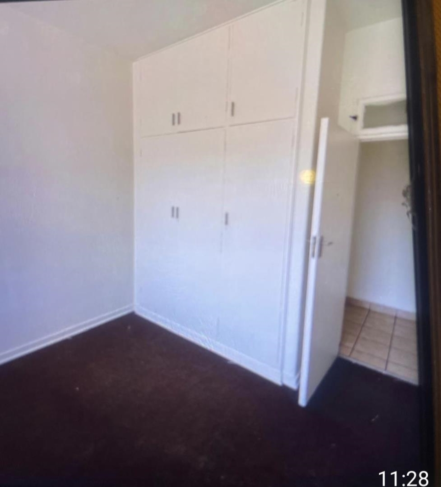 To Let 2 Bedroom Property for Rent in Highlands Gauteng