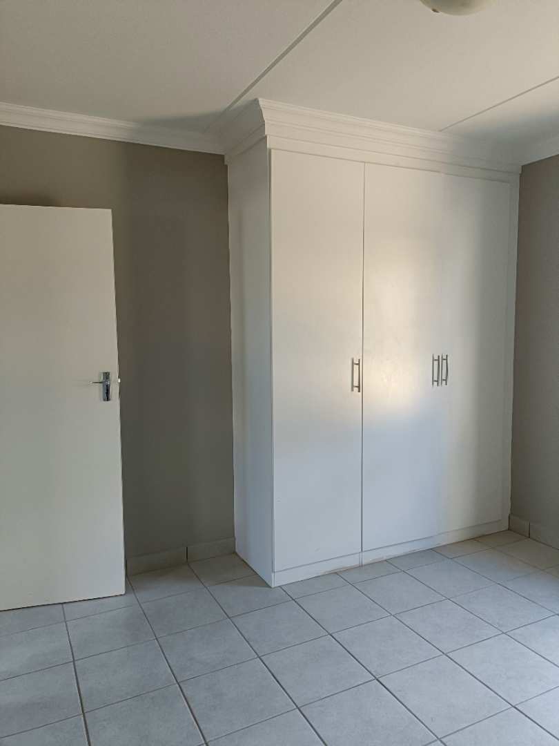 2 Bedroom Property for Sale in Montana Gauteng