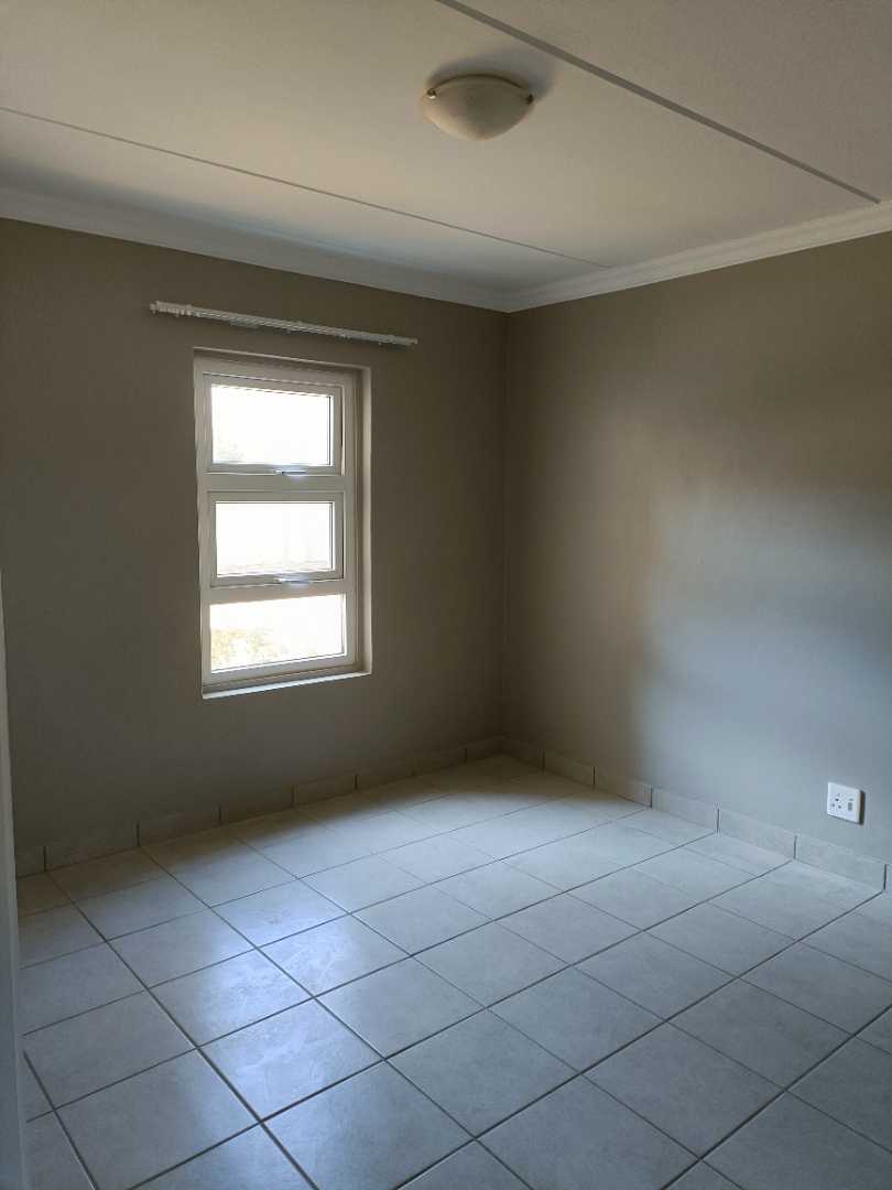 2 Bedroom Property for Sale in Montana Gauteng