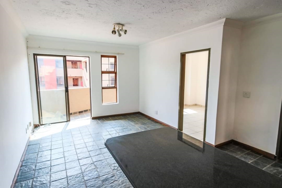 To Let 2 Bedroom Property for Rent in Erand Gardens Gauteng