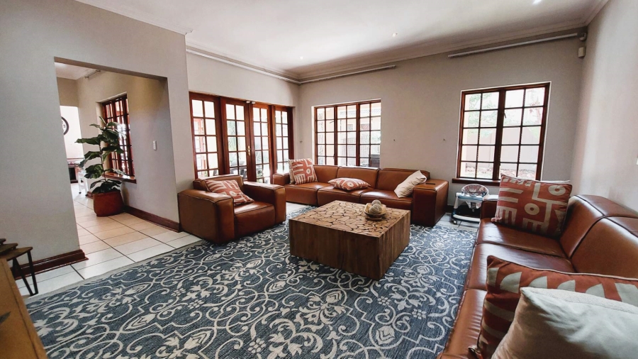 To Let 4 Bedroom Property for Rent in Fourways Gauteng