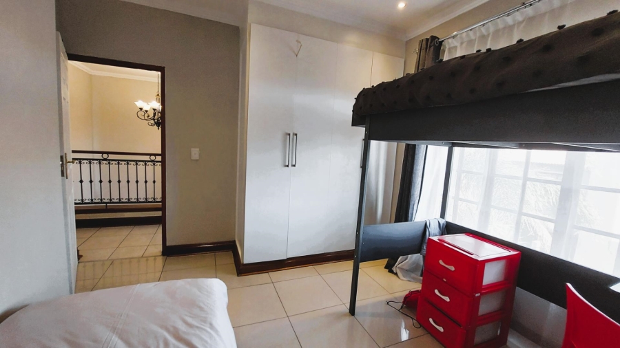 To Let 4 Bedroom Property for Rent in Fourways Gauteng