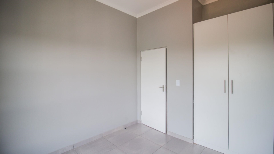 To Let 2 Bedroom Property for Rent in Ferndale Gauteng