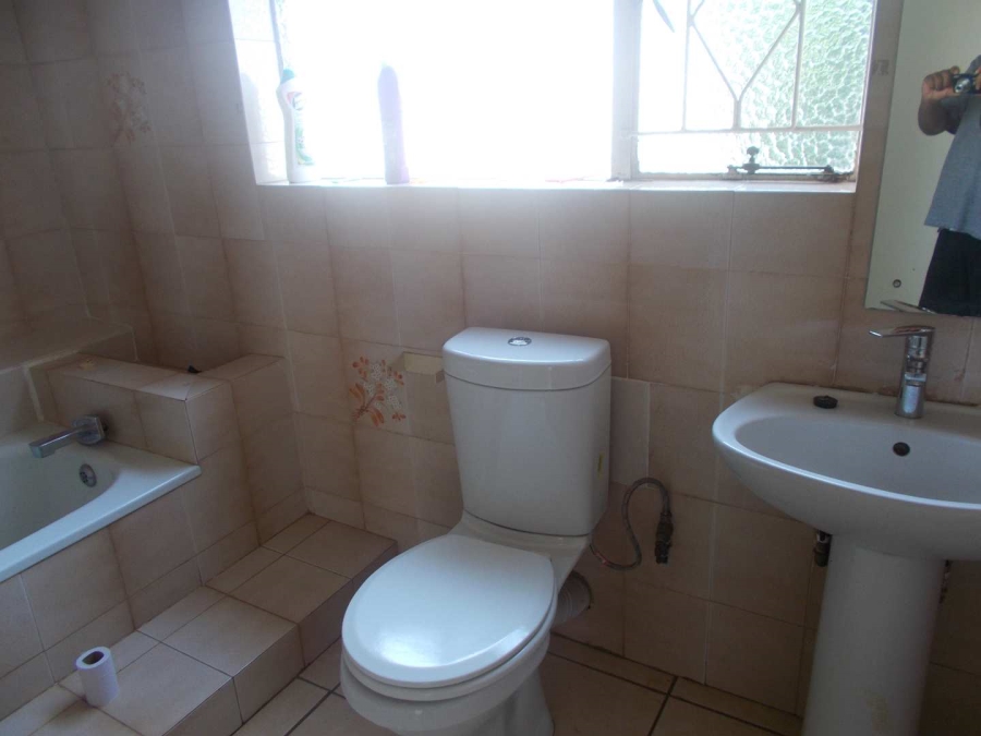 4 Bedroom Property for Sale in Dawn Park Gauteng