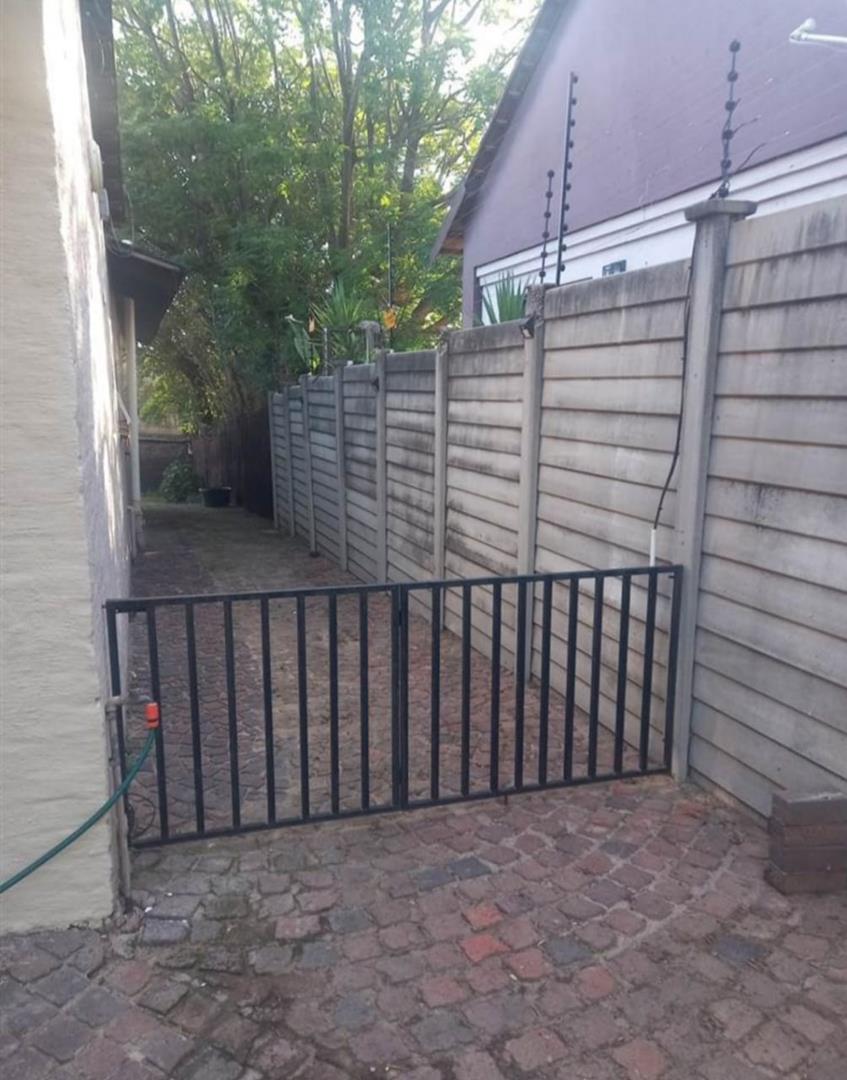 To Let 2 Bedroom Property for Rent in Ferndale Gauteng