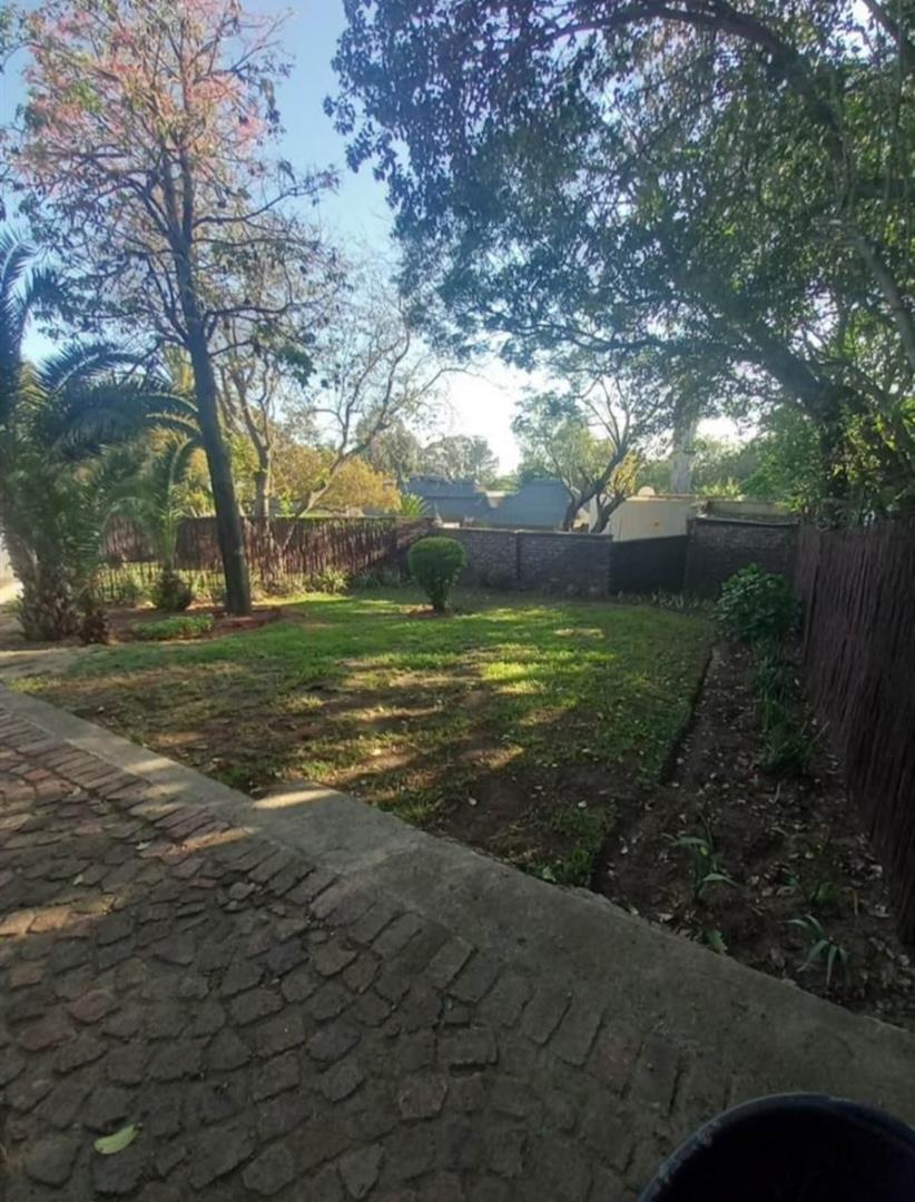 To Let 2 Bedroom Property for Rent in Ferndale Gauteng