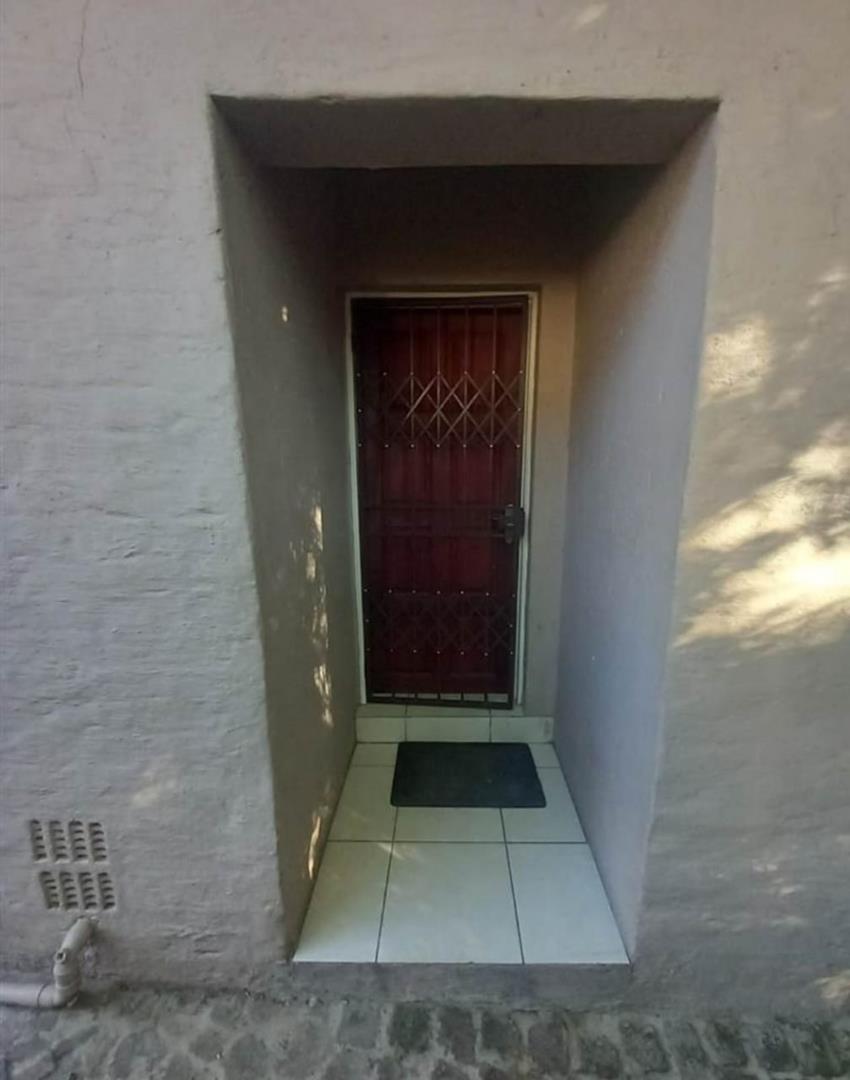 To Let 2 Bedroom Property for Rent in Ferndale Gauteng