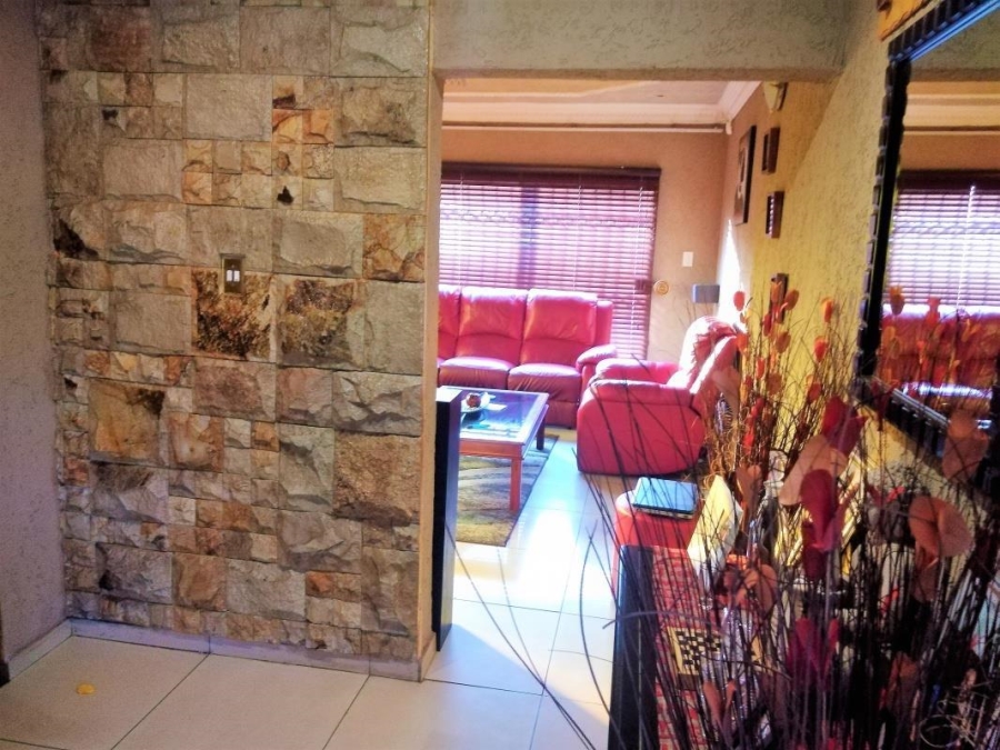 3 Bedroom Property for Sale in Vosloorus Gauteng