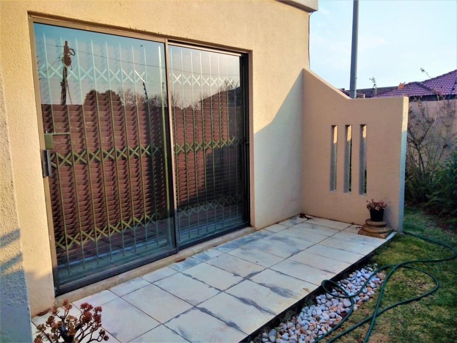 3 Bedroom Property for Sale in Vosloorus Gauteng