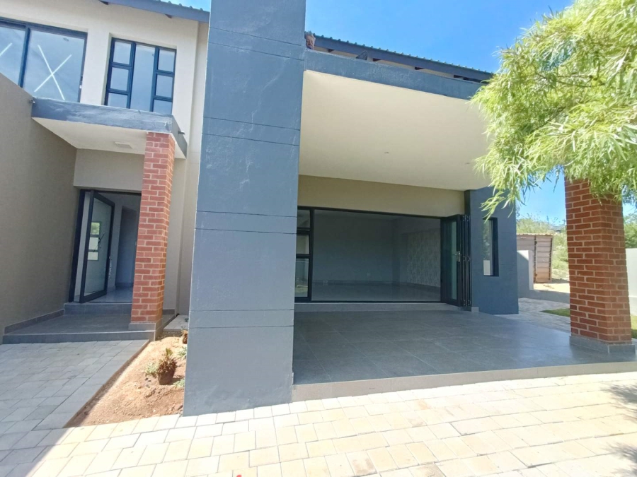 3 Bedroom Property for Sale in Eldoraigne Gauteng