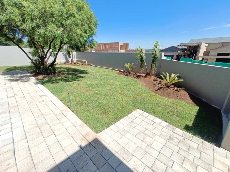 3 Bedroom Property for Sale in Eldoraigne Gauteng