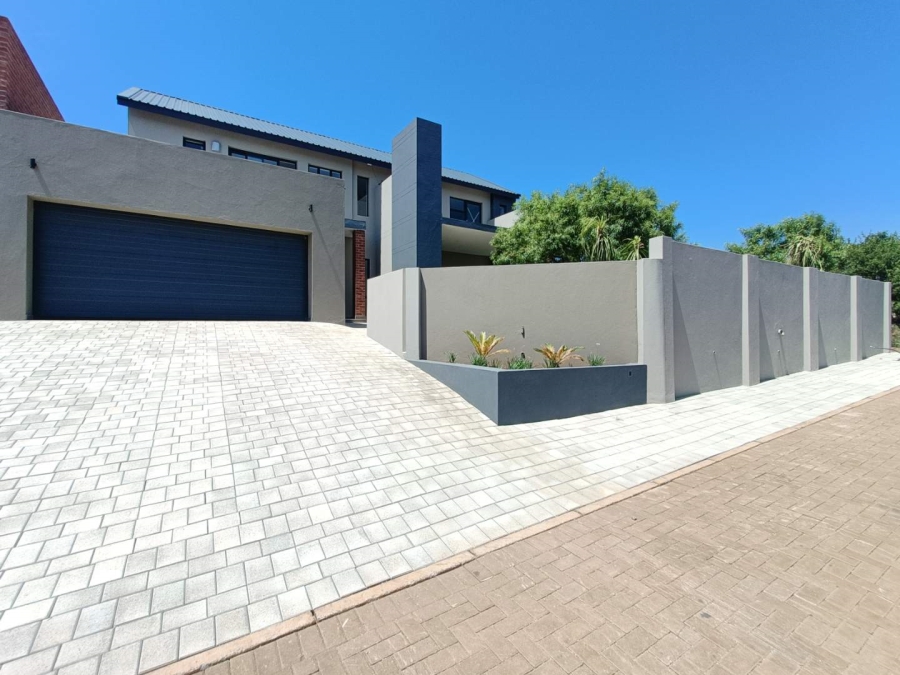 3 Bedroom Property for Sale in Eldoraigne Gauteng