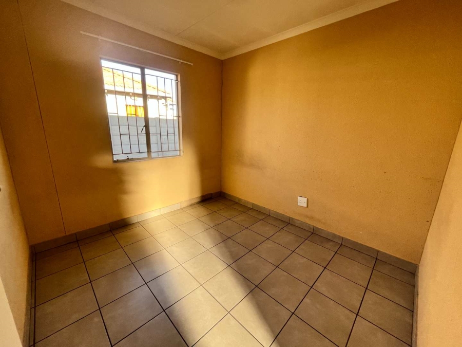 3 Bedroom Property for Sale in Albertsdal Gauteng