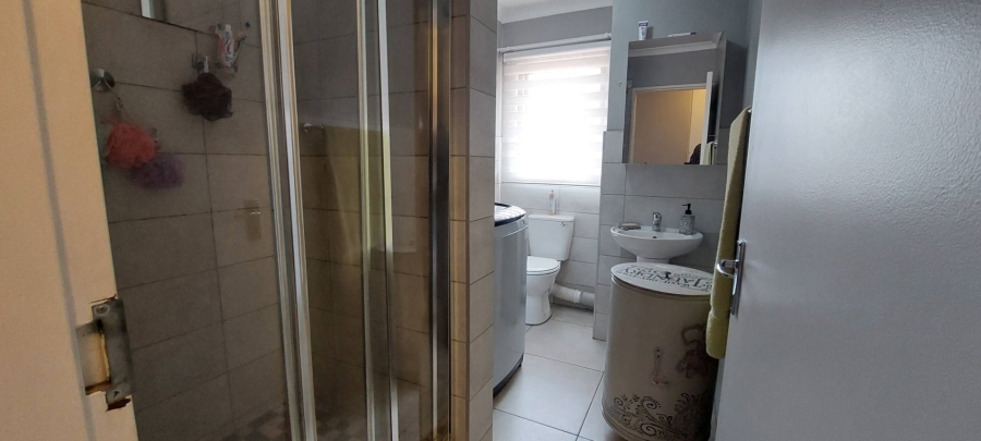 3 Bedroom Property for Sale in Verwoerdpark Gauteng