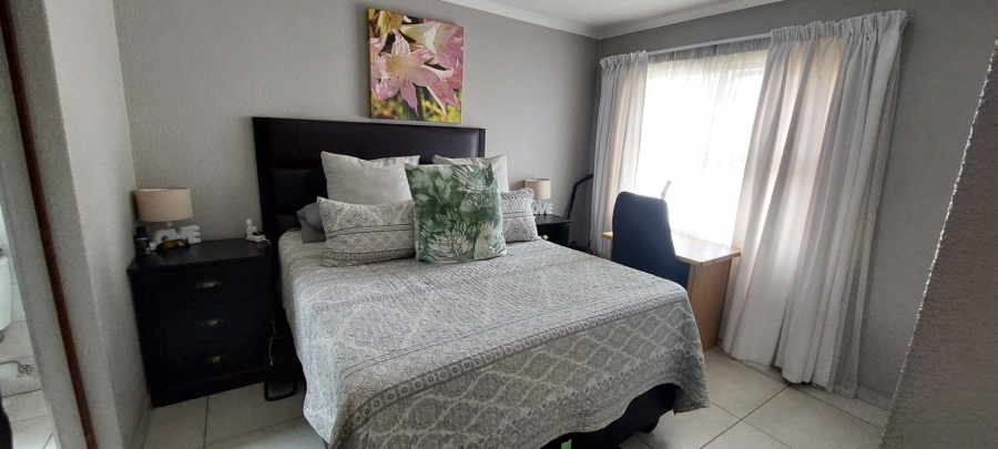 3 Bedroom Property for Sale in Verwoerdpark Gauteng