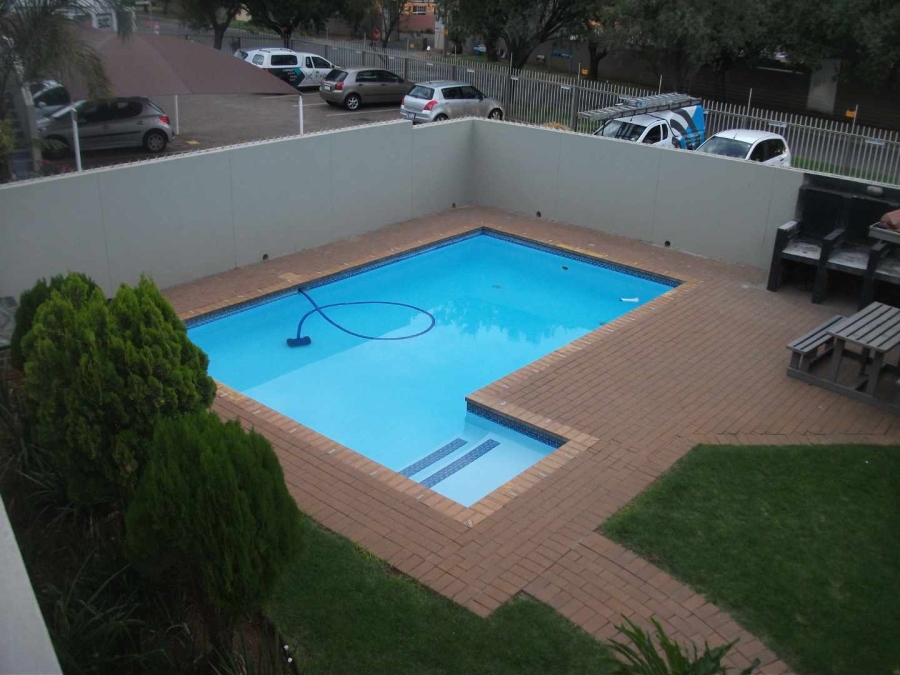 3 Bedroom Property for Sale in Verwoerdpark Gauteng