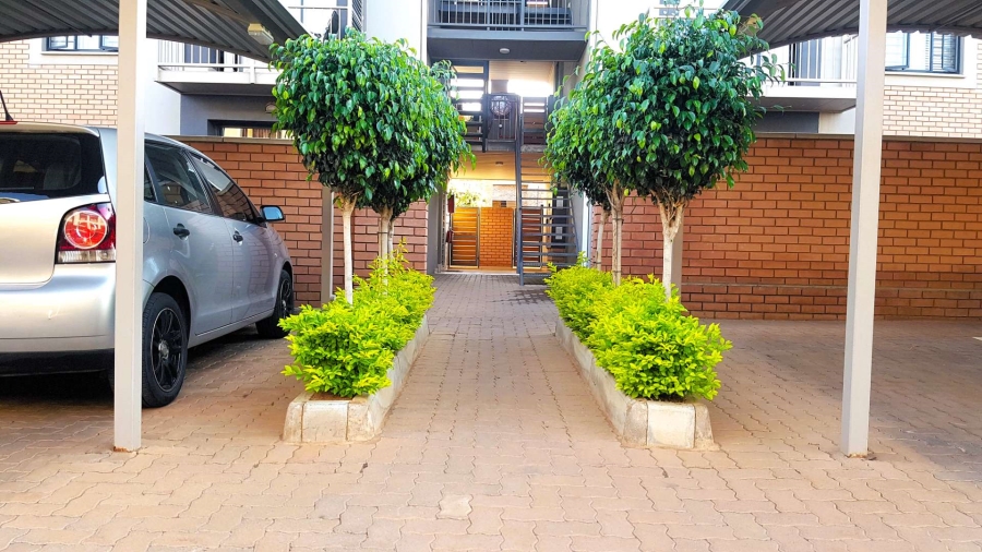 2 Bedroom Property for Sale in Roodeplaat Gauteng