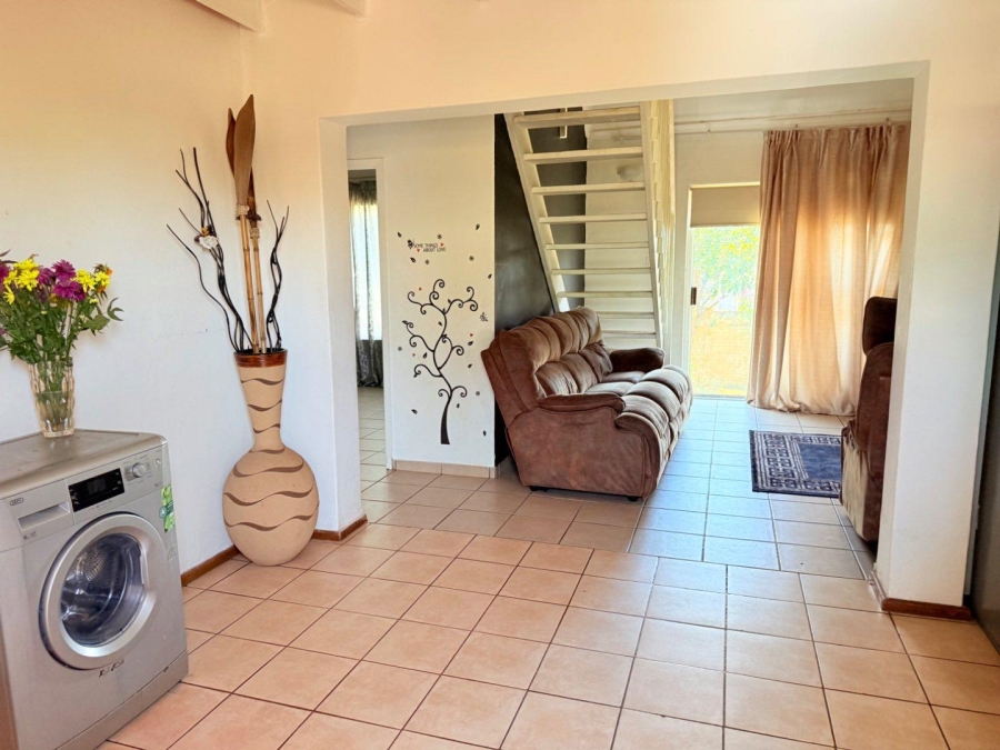 3 Bedroom Property for Sale in Noordwyk Gauteng