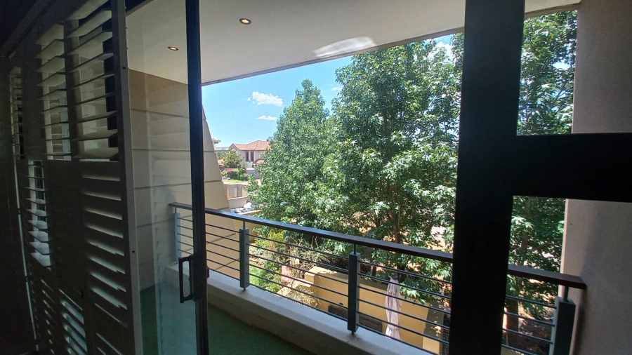 2 Bedroom Property for Sale in Glen Marais Gauteng