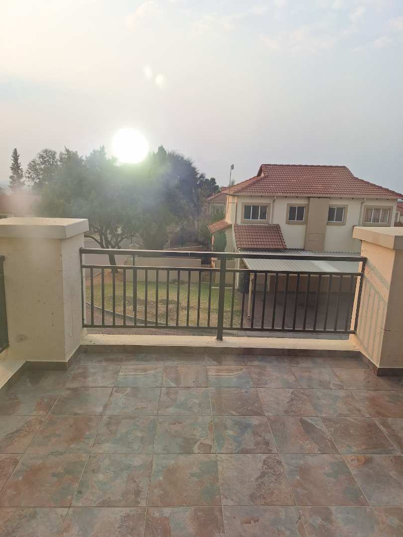 To Let 1 Bedroom Property for Rent in North Riding Gauteng