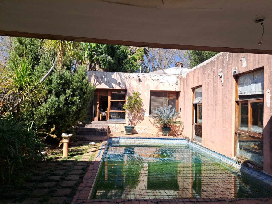 5 Bedroom Property for Sale in Orchards Gauteng