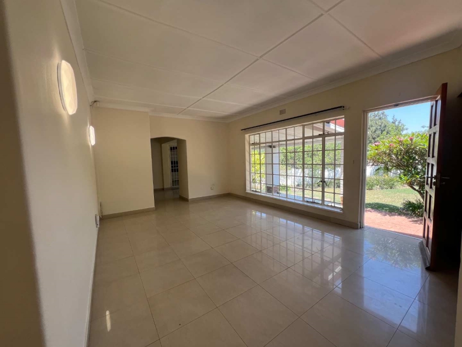 To Let 3 Bedroom Property for Rent in Bryanston Gauteng