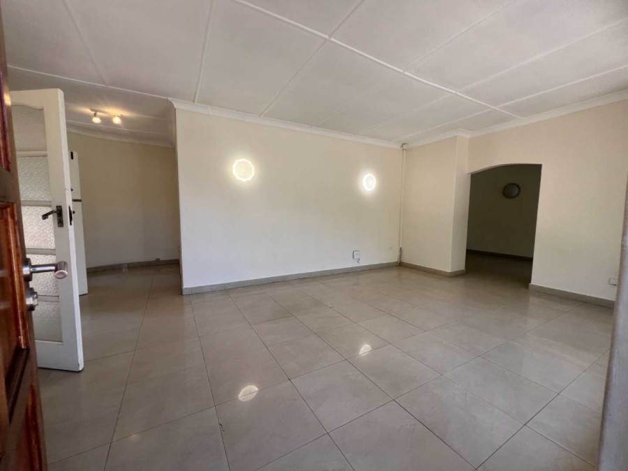 To Let 3 Bedroom Property for Rent in Bryanston Gauteng