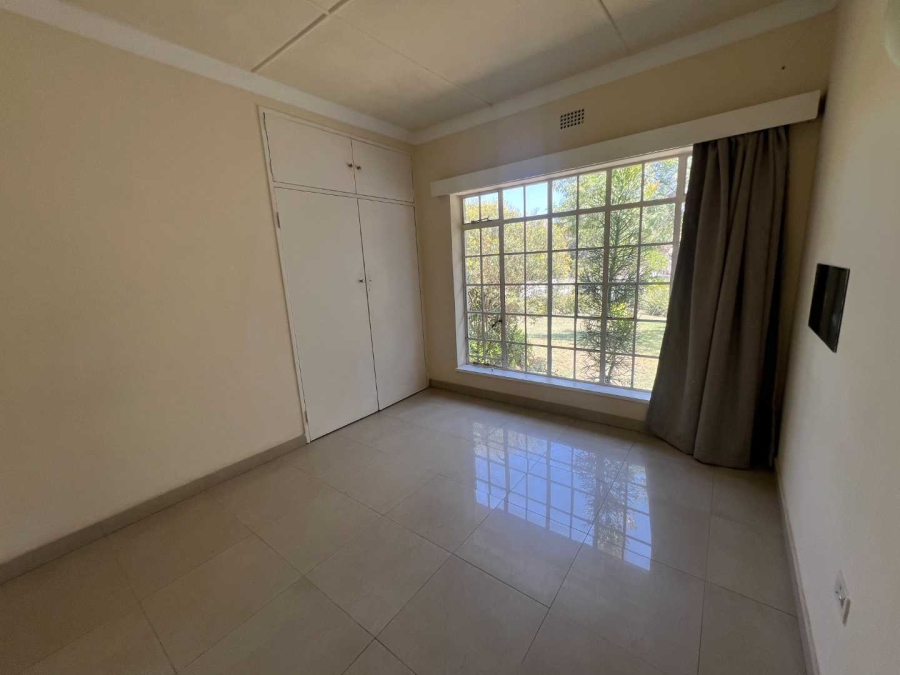 To Let 3 Bedroom Property for Rent in Bryanston Gauteng