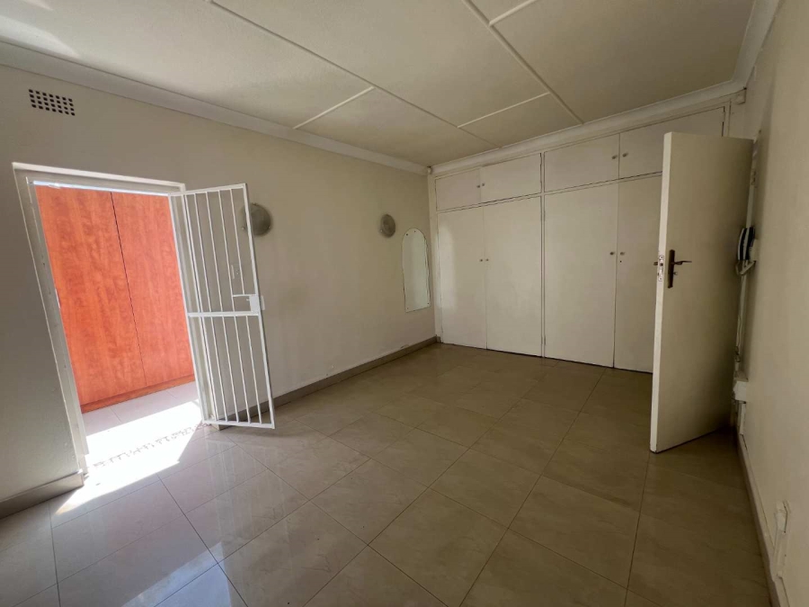 To Let 3 Bedroom Property for Rent in Bryanston Gauteng