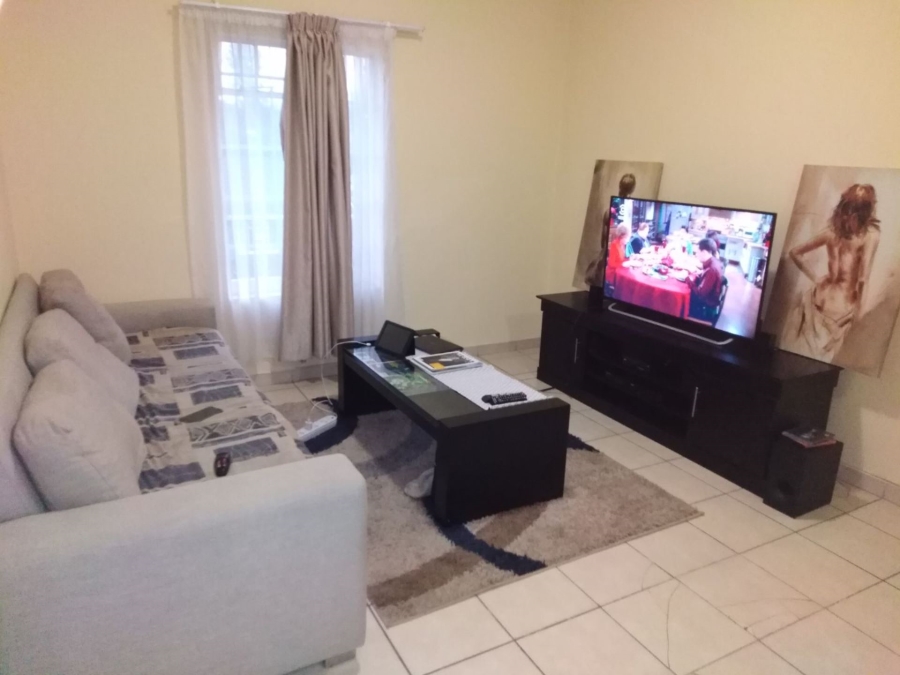 1 Bedroom Property for Sale in Norkem Park Gauteng