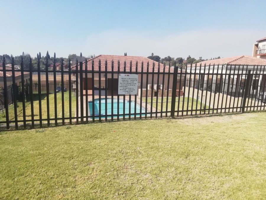 1 Bedroom Property for Sale in Norkem Park Gauteng