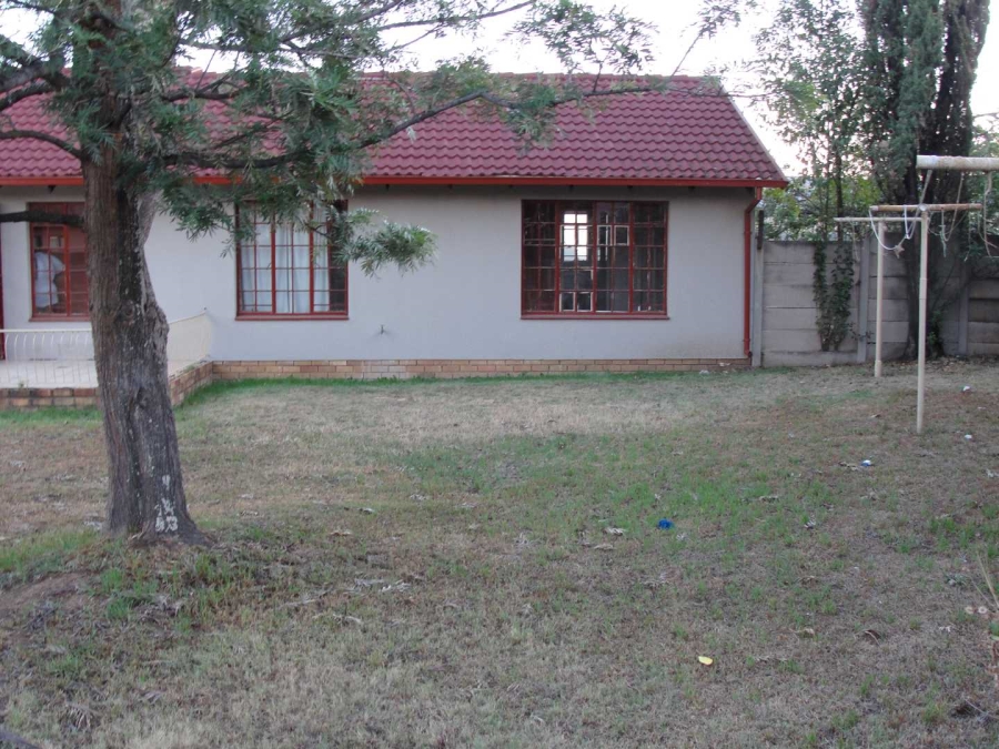 3 Bedroom Property for Sale in Terenure Gauteng