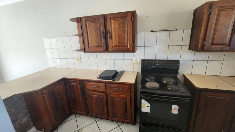 2 Bedroom Property for Sale in Brackendowns Gauteng