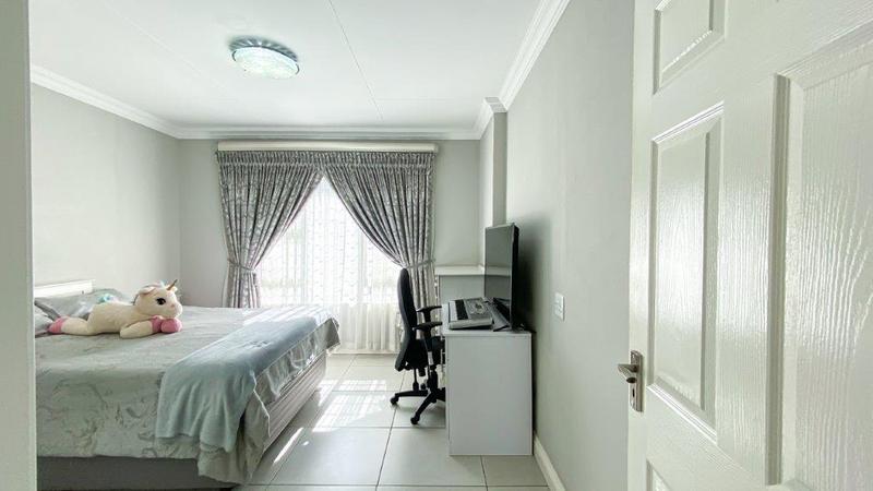 3 Bedroom Property for Sale in Brackenhurst Gauteng