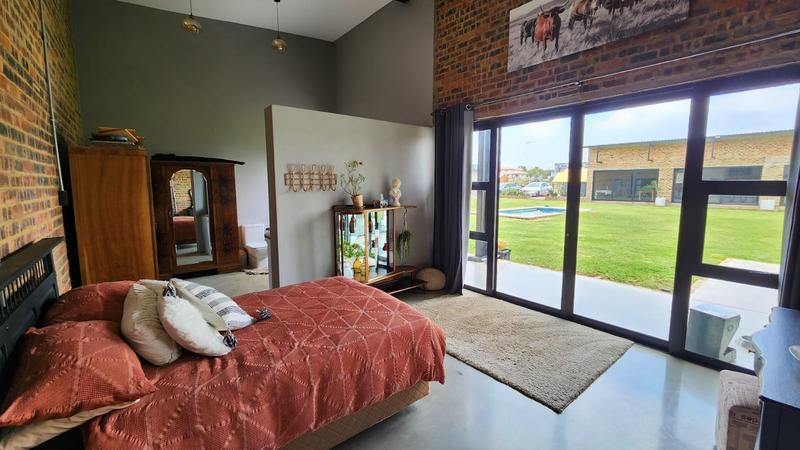 4 Bedroom Property for Sale in Blue Saddle Ranches Gauteng