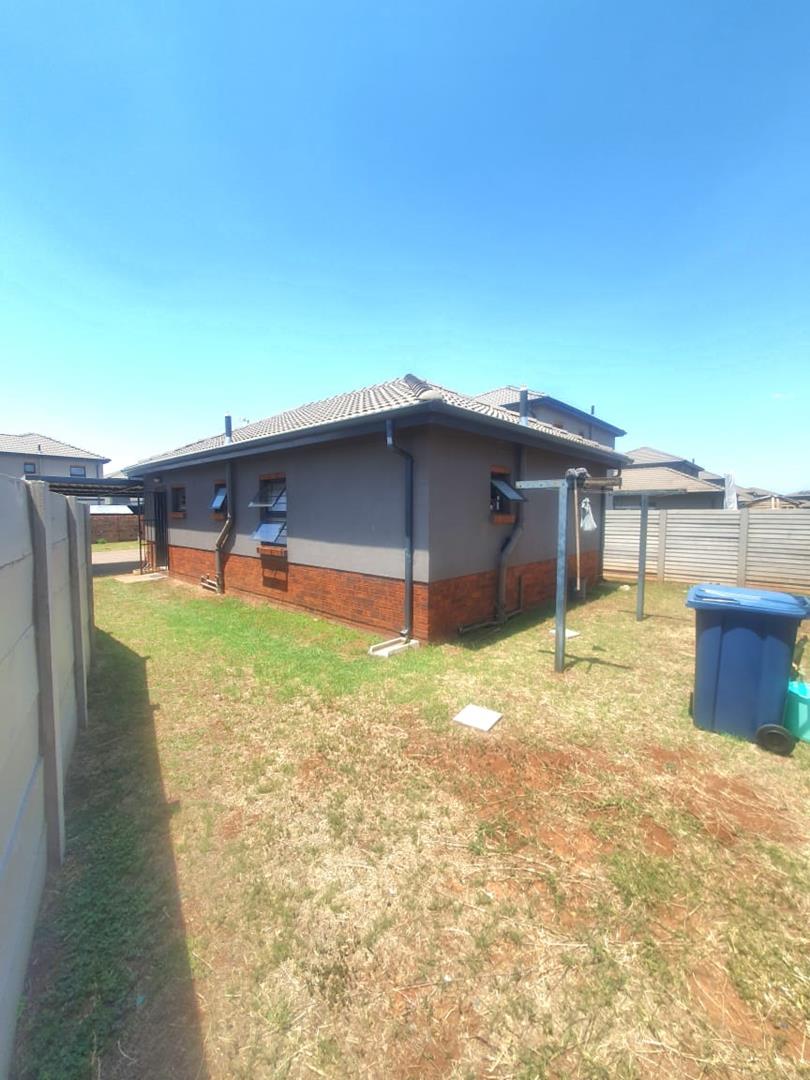 3 Bedroom Property for Sale in Andeon Gauteng