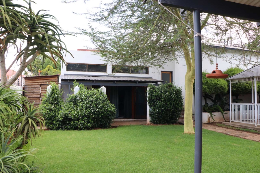 2 Bedroom Property for Sale in Westdene Gauteng