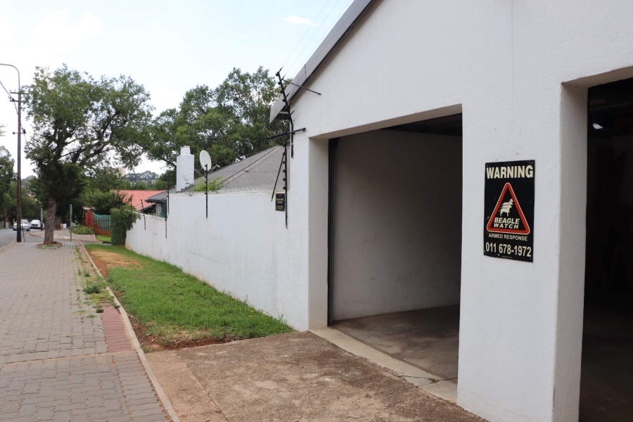 2 Bedroom Property for Sale in Westdene Gauteng