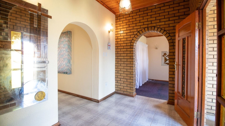 4 Bedroom Property for Sale in Bakerton Gauteng