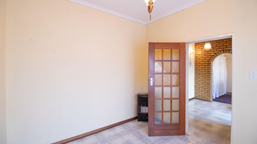 4 Bedroom Property for Sale in Bakerton Gauteng