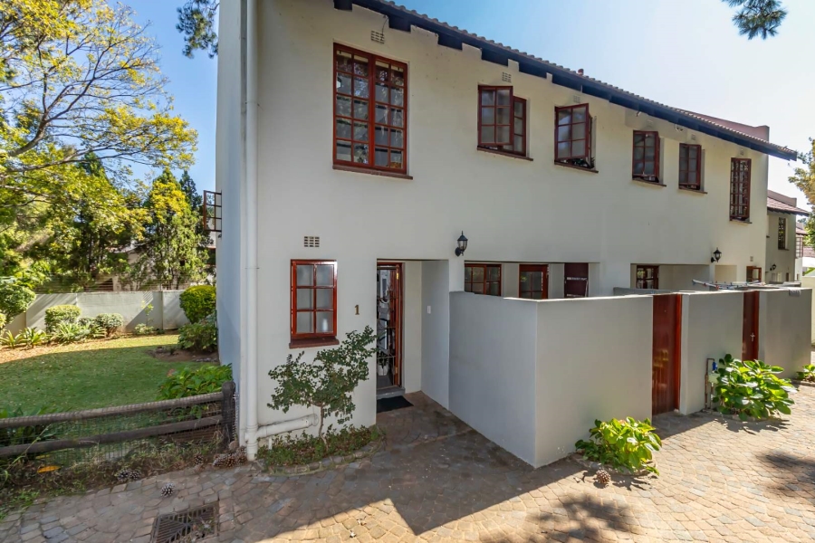 3 Bedroom Property for Sale in Bryanston Gauteng