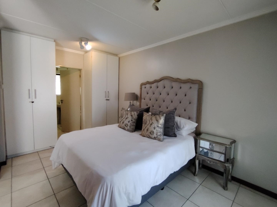 To Let 1 Bedroom Property for Rent in Kosmosdal Gauteng