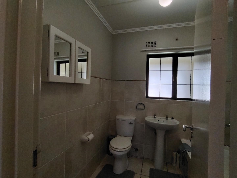 To Let 1 Bedroom Property for Rent in Kosmosdal Gauteng