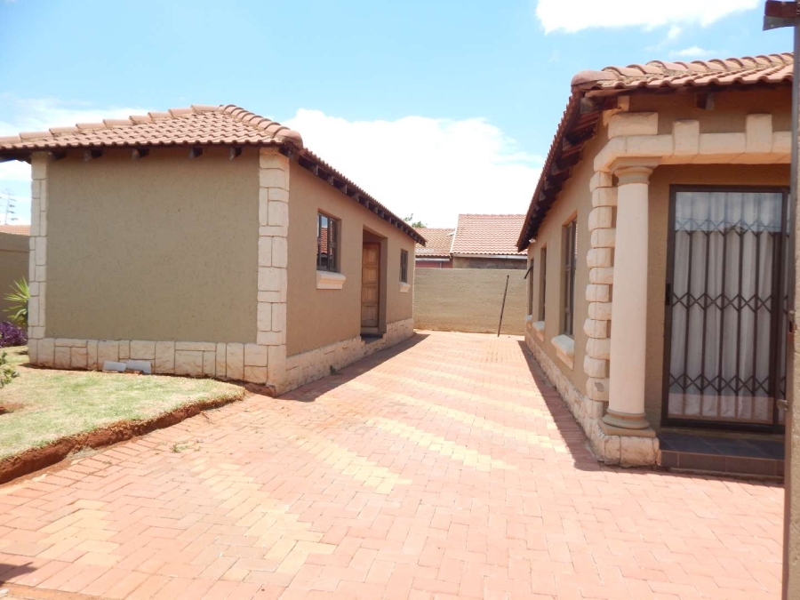 3 Bedroom Property for Sale in Doornkop Gauteng