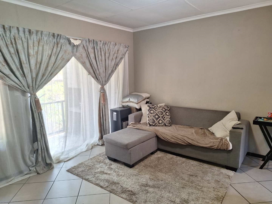 To Let 2 Bedroom Property for Rent in Wilgeheuwel Gauteng